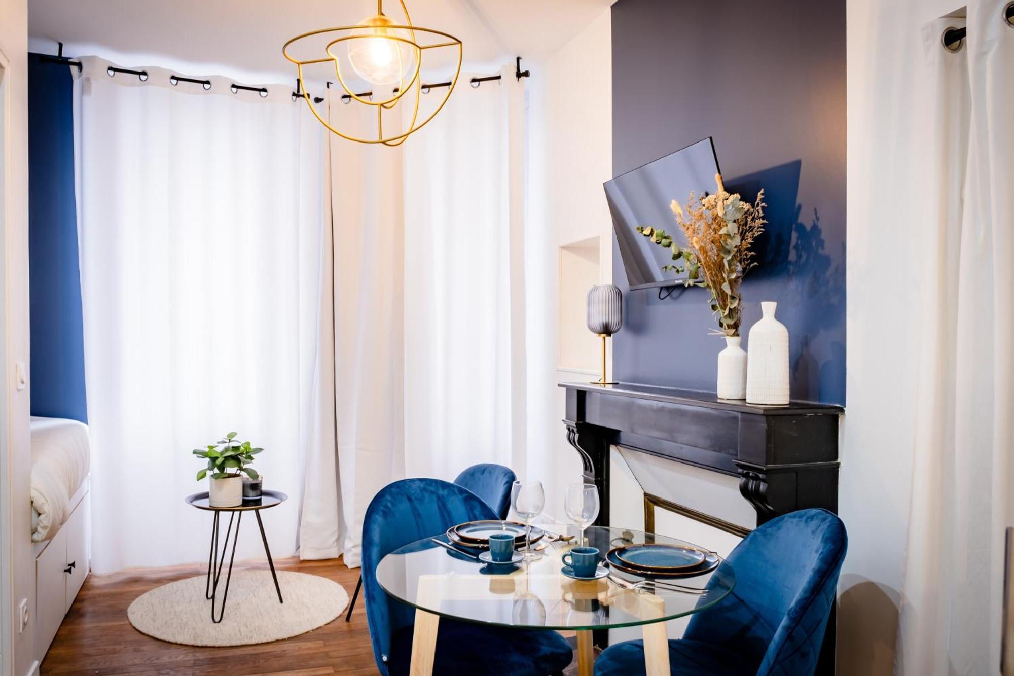 Апартаменты Le Saphir ~ Elegant ~ Arrivee Autonome Бресюир Экстерьер фото